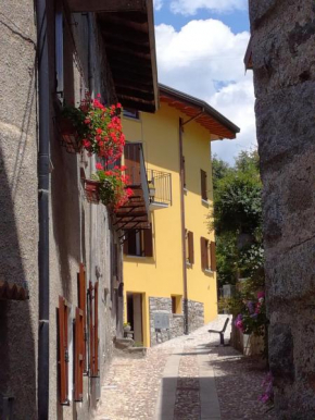 Casa Ramus Valle Camonica a 30 km dal Passo Tonale